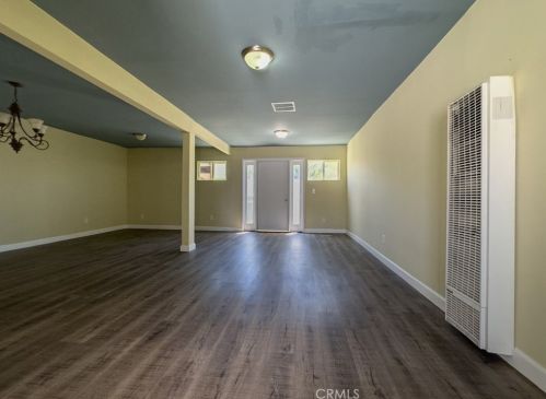 306 7th St, San Jacinto CA  92583-4710 exterior