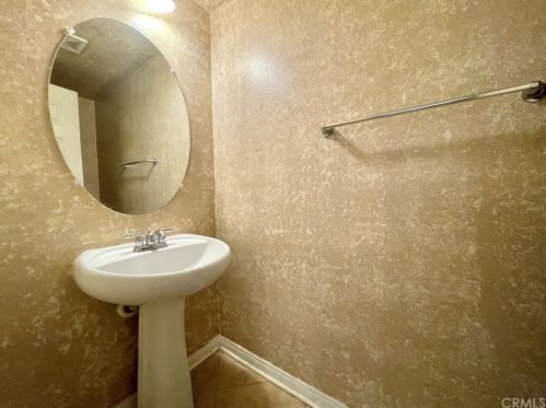 37245 Parkway Dr, Beaumont CA  92223-8104 exterior