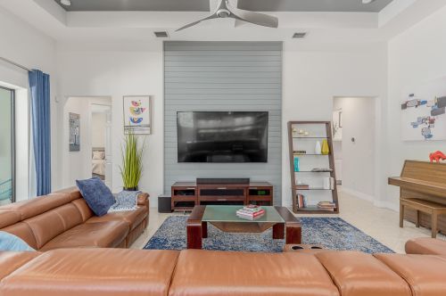 1123 Cherry Blossom Ln, Palm City, FL 34990-1381