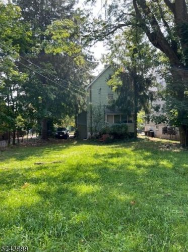 171 Tichenor Ave, South Orange, NJ 07079-2137