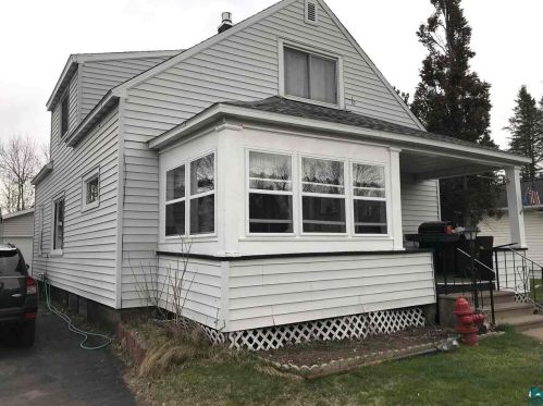 510 Arch St, Scanlon, MN 55720-1505