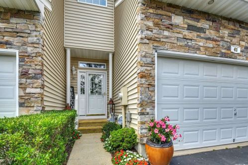 41 Mohannis Way, San Remo, NY 11754-4548