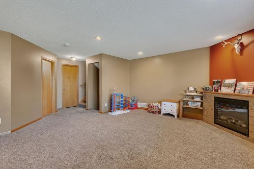 1517 Oriole Ave, Sartell MN  56377-4405 exterior