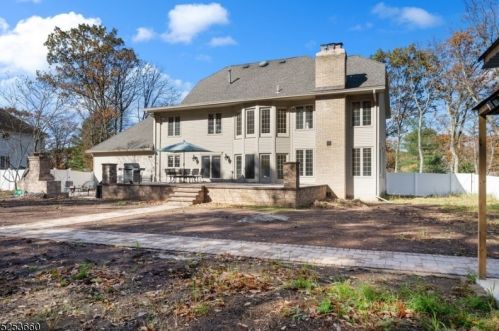 32 Ridge Rd, Parsippany NJ  07834-9629 exterior