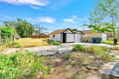 536 University Ave, Fresno CA  93705-5024 exterior