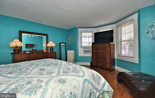 607 Noble St, Norristown PA  19401-5530 exterior