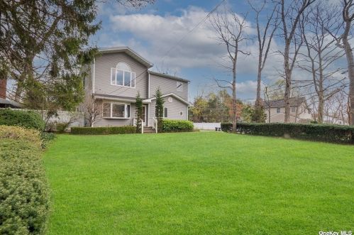 158 Melville Rd, Huntington Station, NY 11746-7613