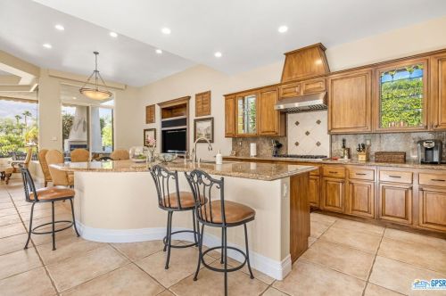 80481 Spanish Bay, La Quinta CA  92253-5698 exterior