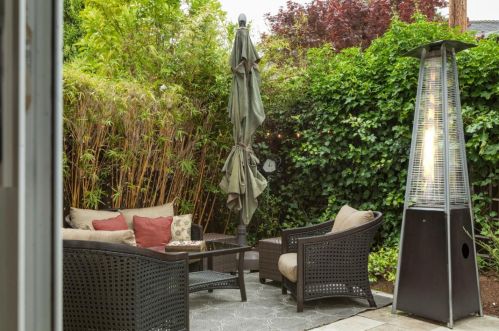 225 Bradbury Ln, Redwood City, CA 94061-4303