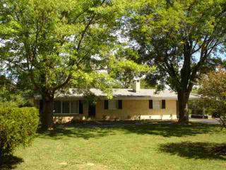 328 Wedgewood St, Cookeville, TN 38501-1057