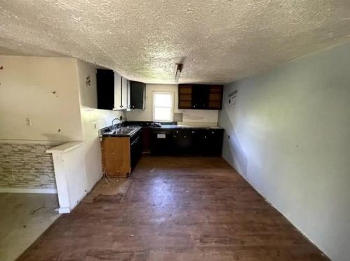 484 Walnut Rd, Covington KY  41015-2371 exterior