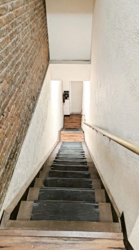 1302 Carson St, Pittsburgh PA  15203-1510 exterior