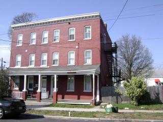 930 Shippen St, Lancaster PA  17602-1973 exterior