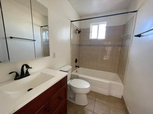 1333 Nashville St, San Diego CA 92110-3712 exterior