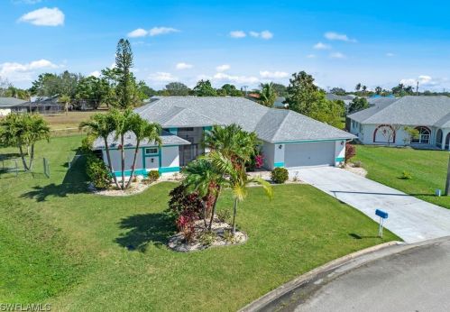 515 Marby Rd, Lehigh Acres, FL 33936-7557