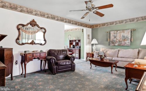 8080 Wyndam Rd, Camden, NJ 08109-3214