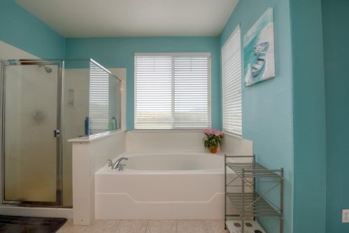 20608 Sarazen Pl, Grayson CA  exterior