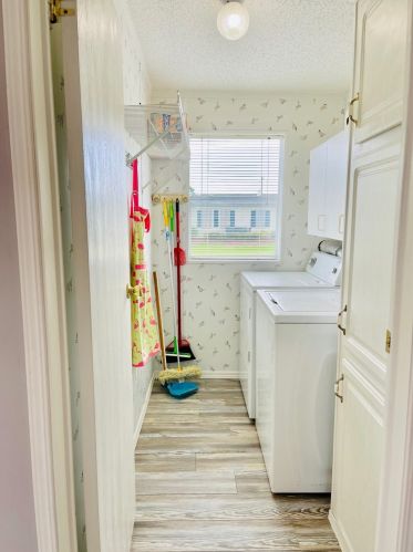 3729 Sleepy Hollow Ln, Fort Pierce FL  34952-3121 exterior