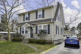 314 Villanova Rd, Aura, NJ 08028-1556
