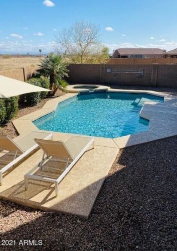 4460 Rose Quartz Ln, San Tan Valley, AZ 85143-5618