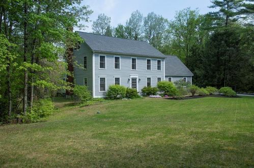 565 Penacook Rd, Hopkinton NH  03229-2916 exterior