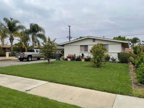 1450 Armsley Sq, Ontario, CA 91762-1008