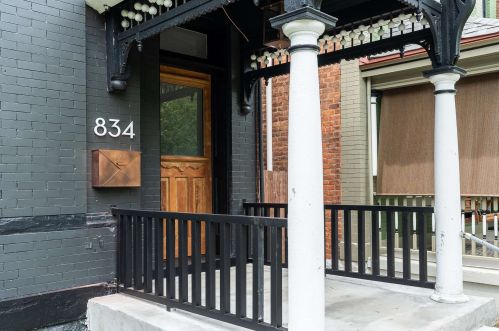 834 Maple Ave, Newport KY  41071-2046 exterior