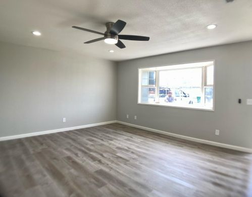 7210 Doris Ave, Winton CA  95388 exterior