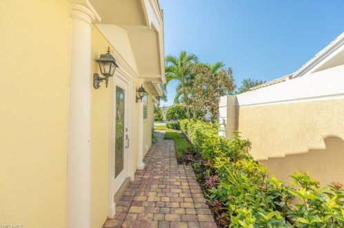 7511 Novara Ct, Naples, FL 34114-2623