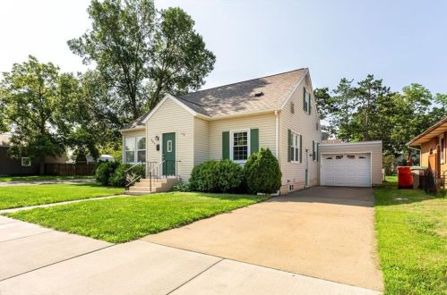 603 Cedar St, Eau Claire, WI 54729-1639