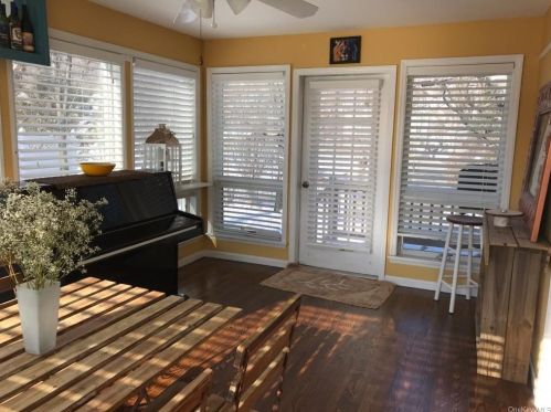 2 Wyandotte Ave, Highland Falls NY  10928-1307 exterior