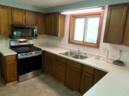 1101 Donald St, Boyceville, WI 54725-9576