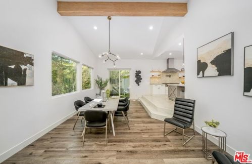 22733 De Kalb Dr, Calabasas CA  91302-4805 exterior