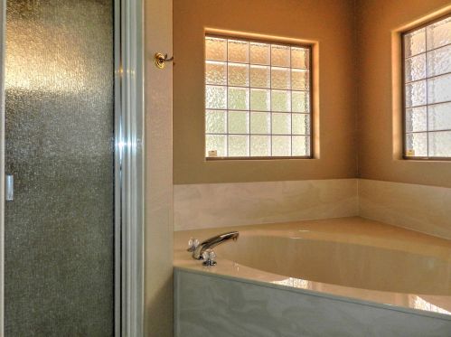 210 Pinon Wood Dr, Sedona AZ 86351-7919 exterior