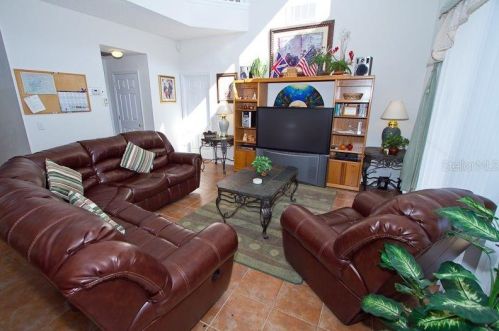 1270 Seasons Blvd, Kissimmee, FL 34746-6116