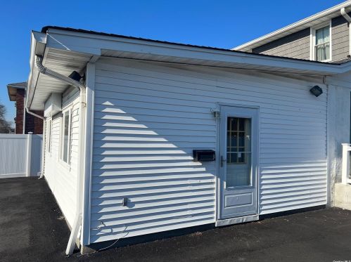 516 Jerusalem Ave, North Bellmore NY  11710-1828 exterior