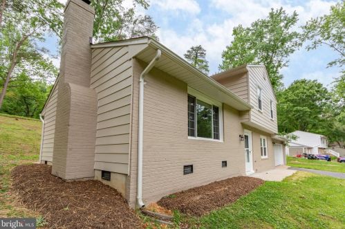 3 Willow Branch Pl, Fredericksburg VA  22405-1445 exterior