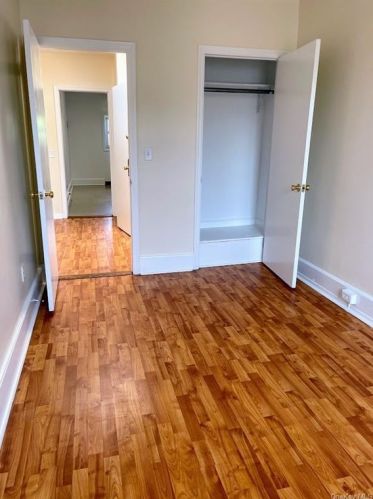 14 Stephenson Blvd, New Rochelle NY  10801-4402 exterior