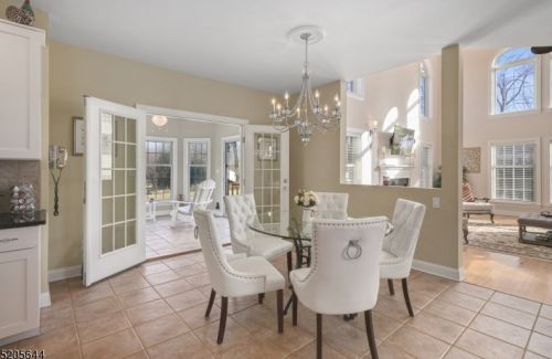 409 Beverwyck Rd, Parsippany NJ  07054-1537 exterior