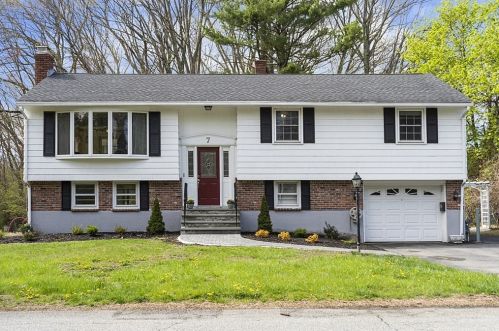 7 Dana Rd, Maynard, MA 01754-1025