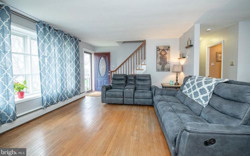 483 Clearview St, Pottstown, PA 19464-5126