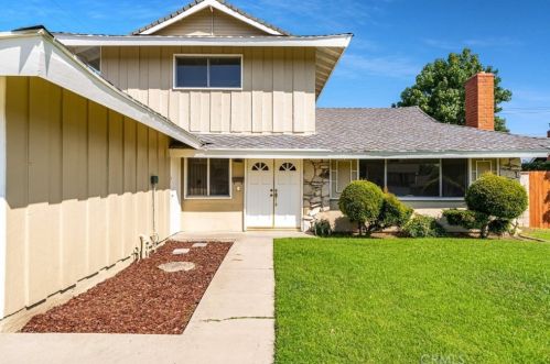4855 Mckay Cir, Anaheim, CA 92807-3014