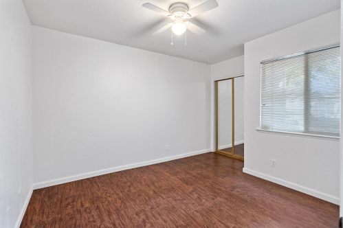 1749 Cape Cod Cir, Lodi CA  95242-4204 exterior