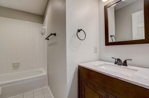 608 Meadowbrook St, Allen TX  75002-4730 exterior