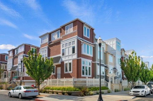 283 Laurel Grove Ln, San Jose, CA 95126-4852