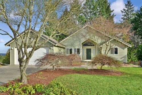 8040 Yvonne Pl, Silverdale, WA 98383-9242