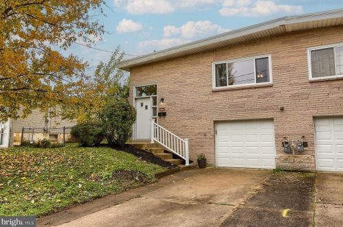 7175 Huntingdon St, Harrisburg, PA 17111-5239