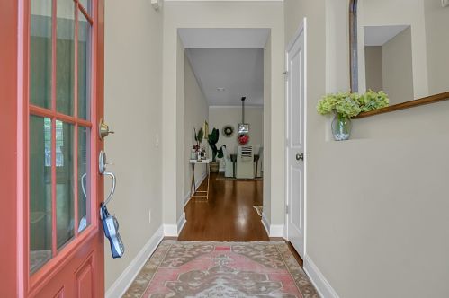 2061 Kings Gate Ln, Mount Pleasant SC  29466-8162 exterior