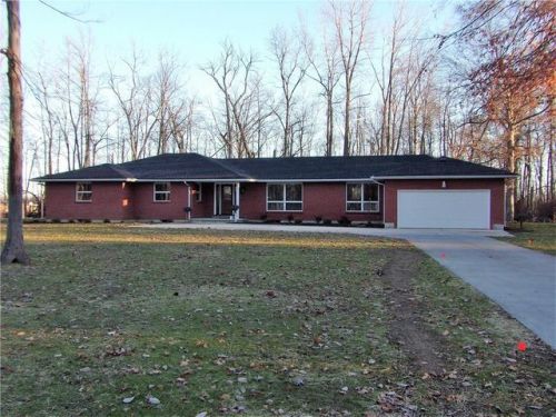 8278 Riley Rd, Celina, OH 45822-9377