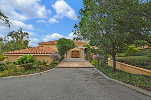 4145 Old Adobe Rd, Palo Alto CA  94306-3724 exterior